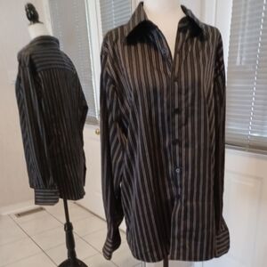 4/$60 New Silky Slim Fit Dress Shirt - Size XL